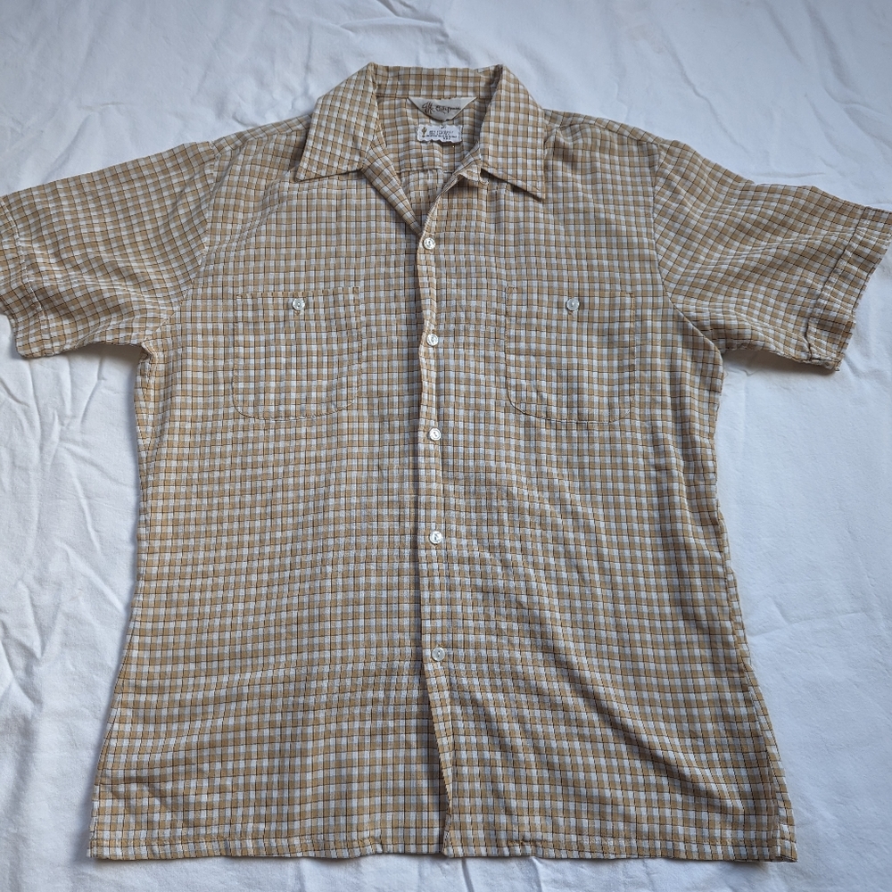 Mr. California Vintage Short Sleeve Medium Shirt